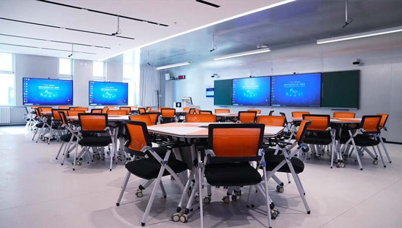 Edtech Smart Classroom Market to Grow with More Strength in Years to Come | Epson, Google, Microsoft