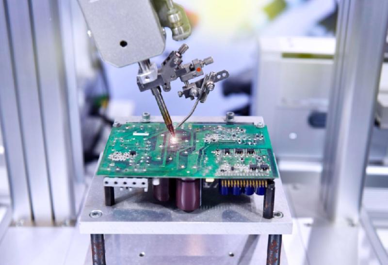 Semiconductor Manufacturing Equipment Market