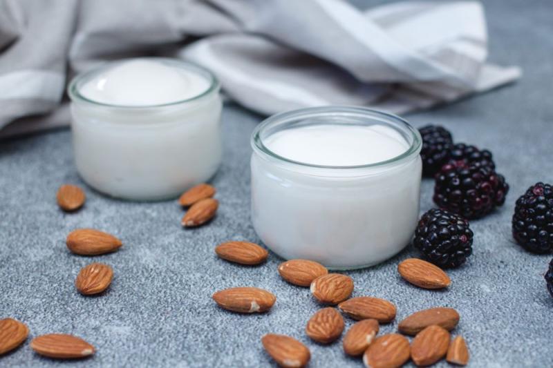 United States Almond Yogurt Market is expected to reach US$ 6,438.0 Million by 2032 | Top key players - Danone, Almond Cow, Kite Hill.