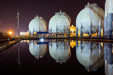 United States Natural Gas Storage Industry Sector Production Rises Till 2032 | Top 5 Companies in 2025 are Gassco, Kinder Morgan, MAN Naftogaz Group, Shell, Snam SPA