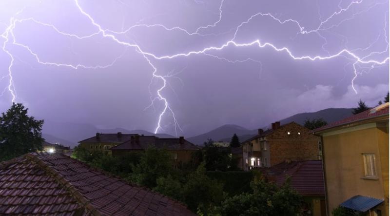 How to Prepare Your Roof for Storm Season