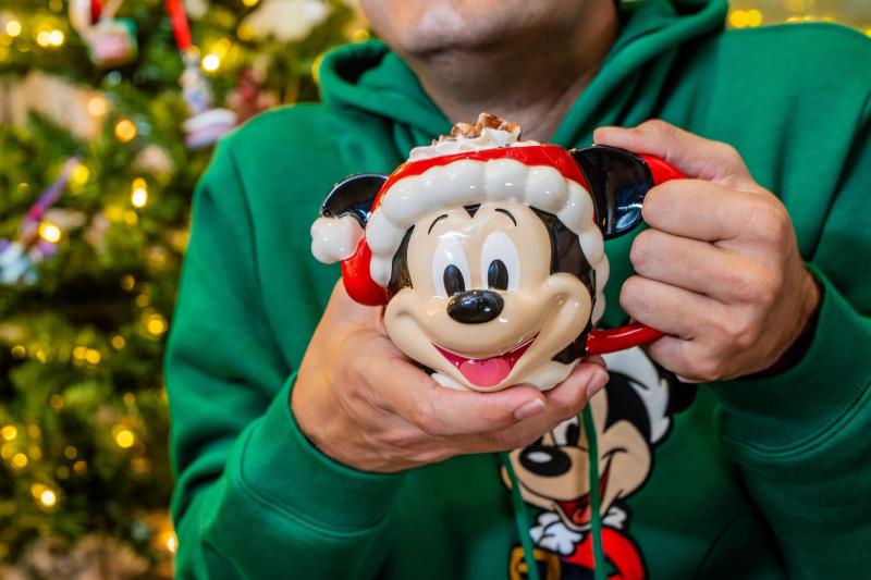 Holiday Merchandise Market Is Going to Boom | Major Giants Hallmark, American Greetings, Joy Global