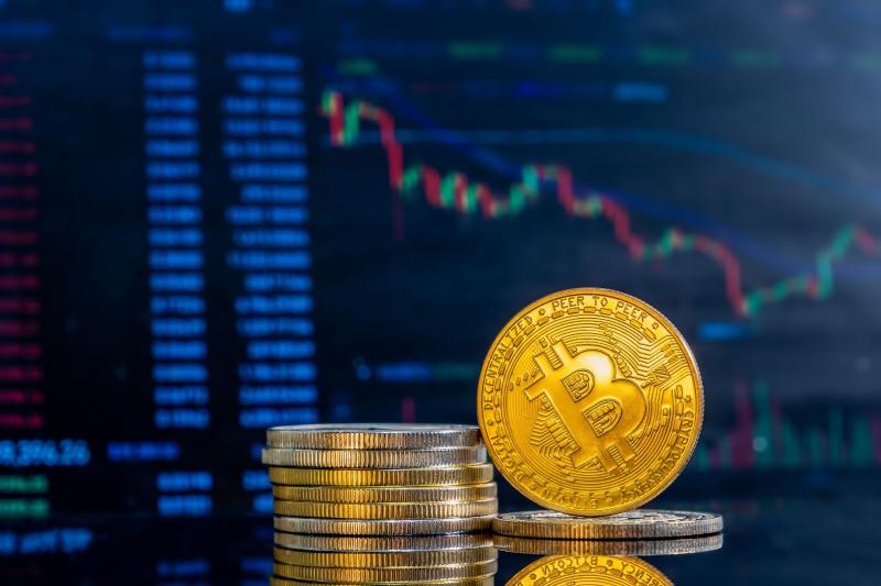 Is Blazpay the Best Crypto Coin to Buy Now? Experts Compare It to Bitcoin, Ethereum, Solana & XRP