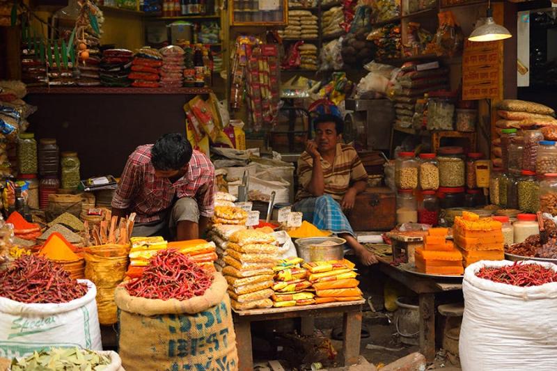 Wholesale Products Market: Factors Influencing Consumer Buying Behavior