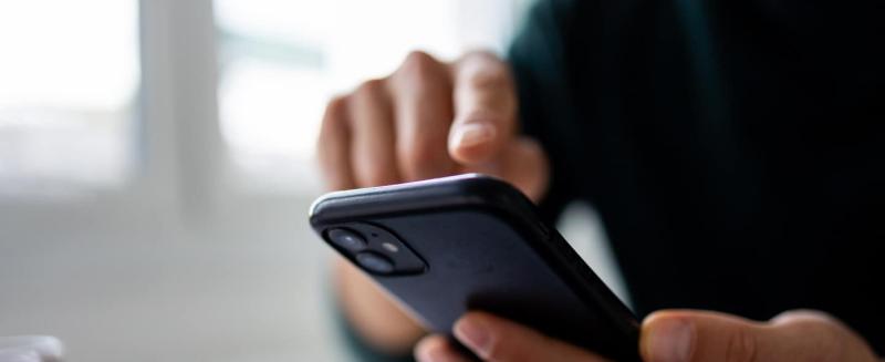 Staying Connected: How Low-Income Americans Access Essential Phone Services