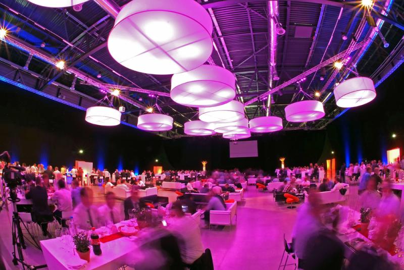 Corporate Event Market : Emerging Trends and Opportunities in End-Use Industries