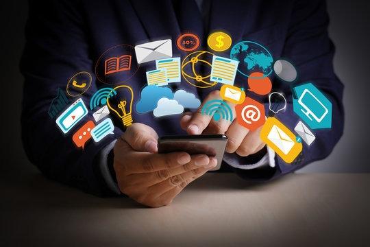 Mobile Entertainment Market Future Growth Outlook: Activision Blizzard, Apple, Electronic Arts