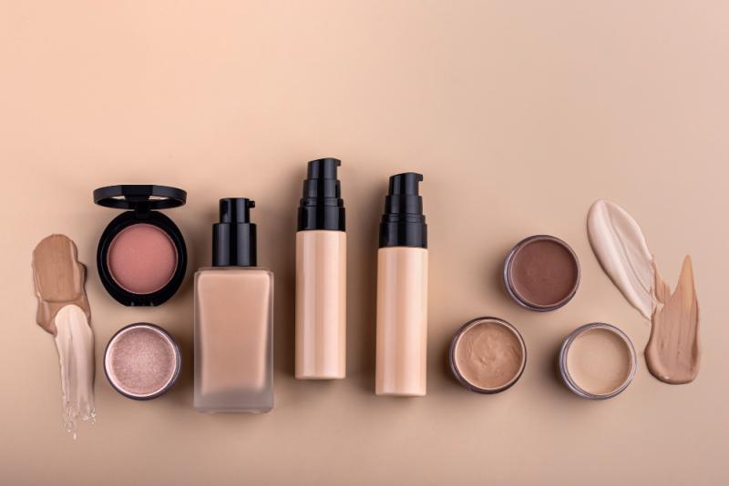 Indian Cosmetics Market Size, Share, Growth Trends, Top Brands, Analysis & Industry Report 2025-2033