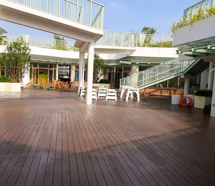 Comparing the Best Carbonized Bamboo Decking Suppliers: Global