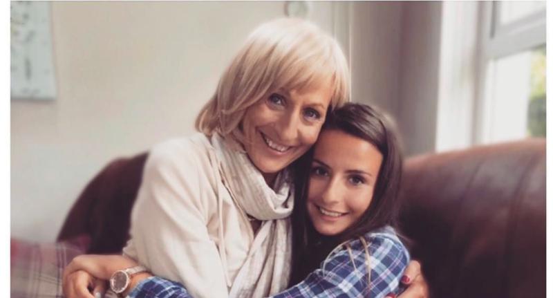 My Mum's Cancer Journey Changed Everything: The Truth That Led Me