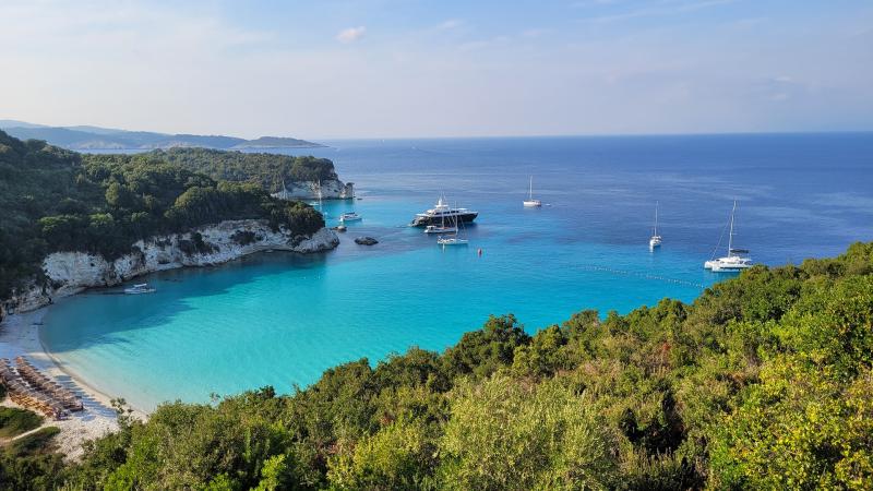 Discover unforgettable Greek sailing adventures with Oasis Sailing-expert crew, custom itineraries, and real-time support.