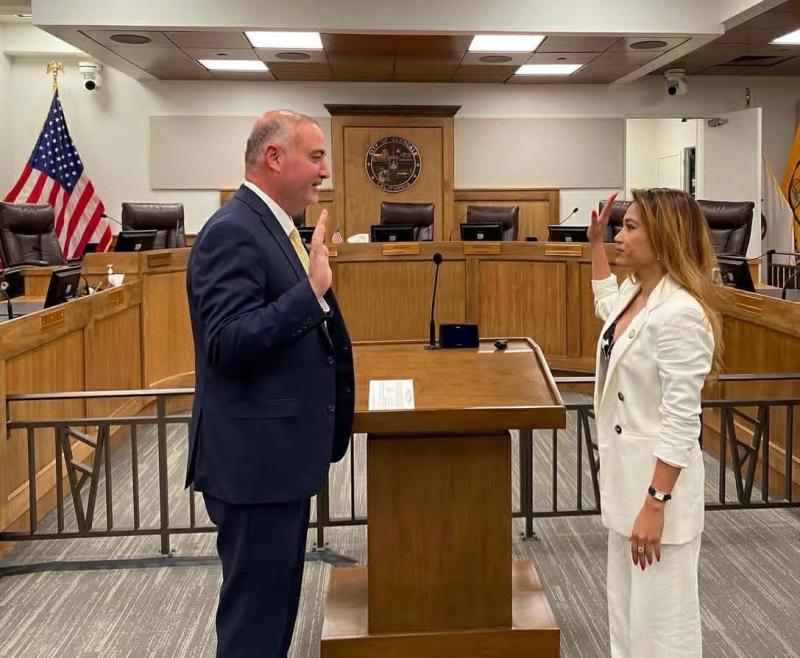 Family First Foundation President & EDU/AI Leader Lea Awni Sworn in as City of Glendale Commissioner