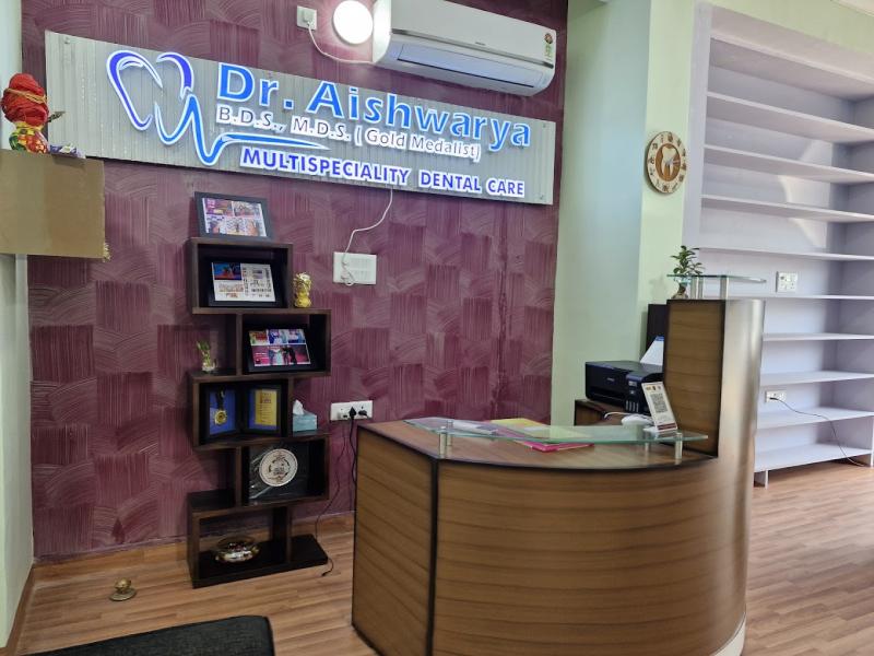 Best Dentist in Patna, Boring Road -Dr. Aishwarya
