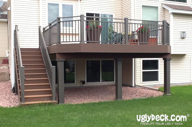 UglyDeck.com is offering financing options through eFinance Solutions, enabling homeowners to fund their deck projects.