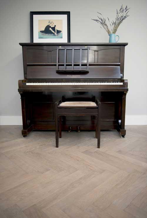 Dominica Oak Herringbone flooring