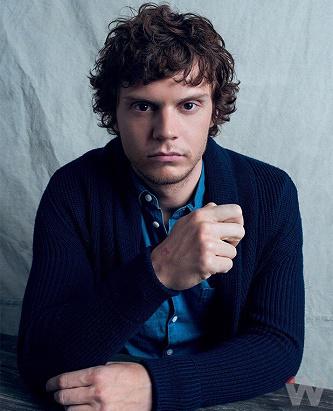 Evan Peters