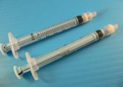 Auto-retractable Safety Syringes