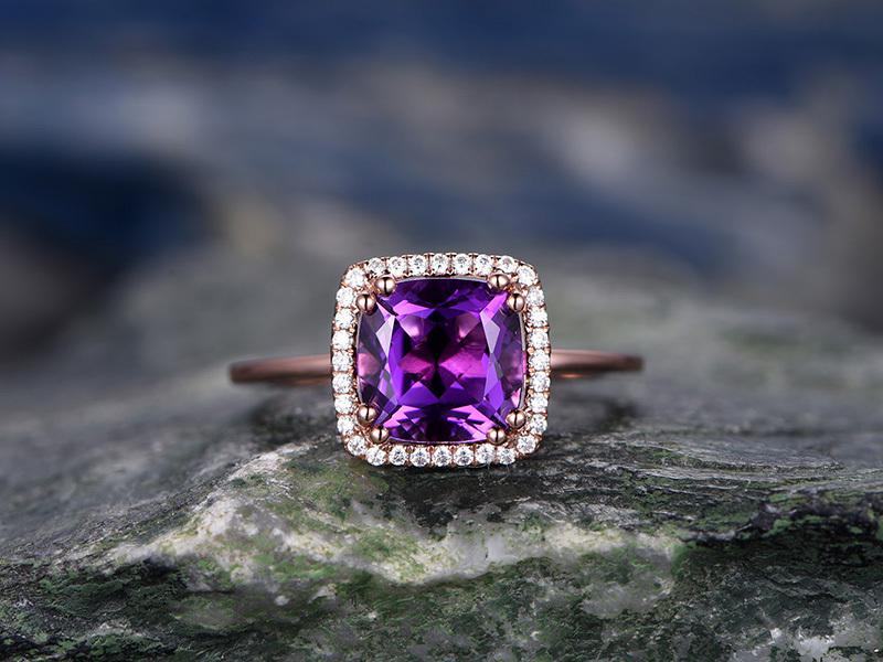 BBBGEM:How To Wear Your Amethyst Engagement Ring?
