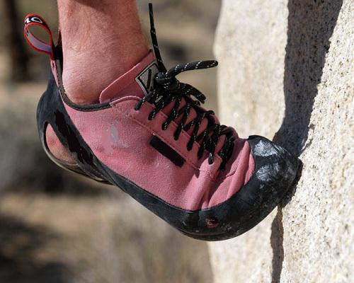 Global Climbing Shoes Market Manufacturers with Supply Chain,