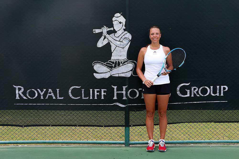WTA Tennis Star, Anett Kontaveit, Trains at FITZ Club Ahead