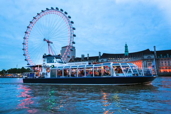 Golden Star Party Boat on the Thames in London