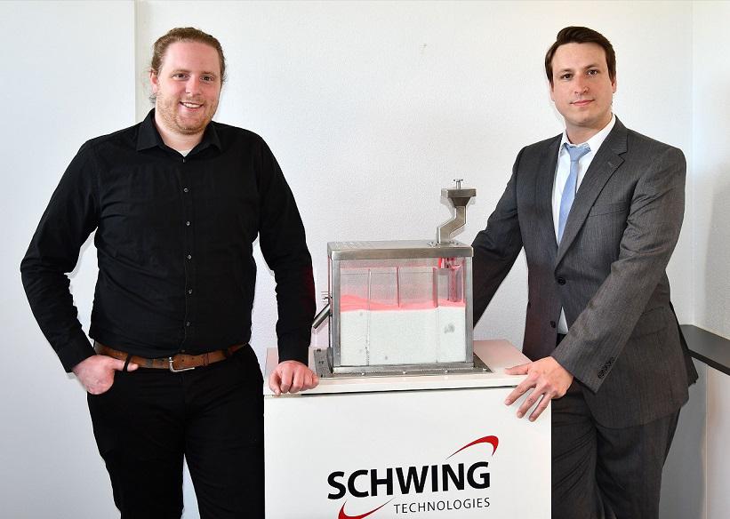 Julian Nienhaus a. Michael J. Robinson, Experts in Fluidized Bed Process Technology, SCHWING Technologies