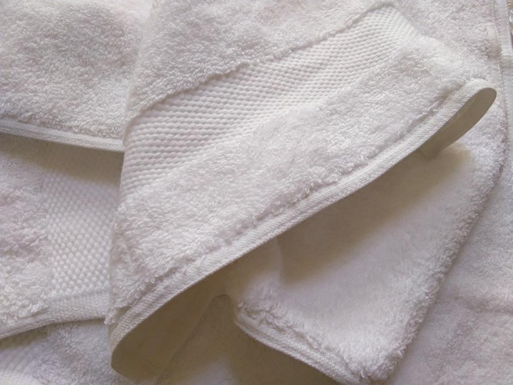 Popular Organic Bed Linen brand Amouve enters the bath segment with towels
