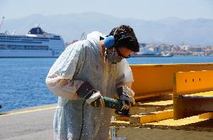 Wave energy converter installation in Heraklion: First preparation phase successfully completed