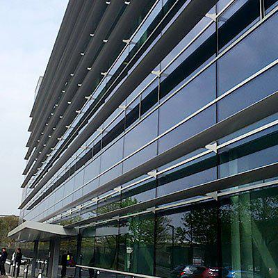 Solar Shading Systems Market Report 2019 Companies included Hunter Douglas, Lutron, Kawneer, Warema, Draper, EFCO Corporation, QMotion and Others