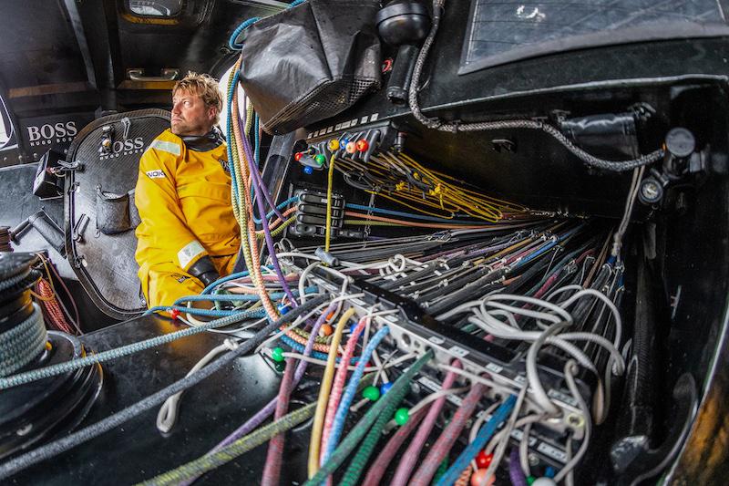 Gleistein Ropes continues partnership as “Official Rope Supplier” to Alex Thomson Racing on board of HUGO BOSS