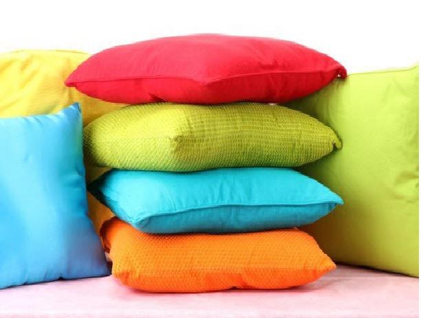 Exclusive Throw Pillows Market Report Forecast Till 2026 Analysis - By Key Players John Cotton, Paradise Pillow, Magniflex, Comfy
