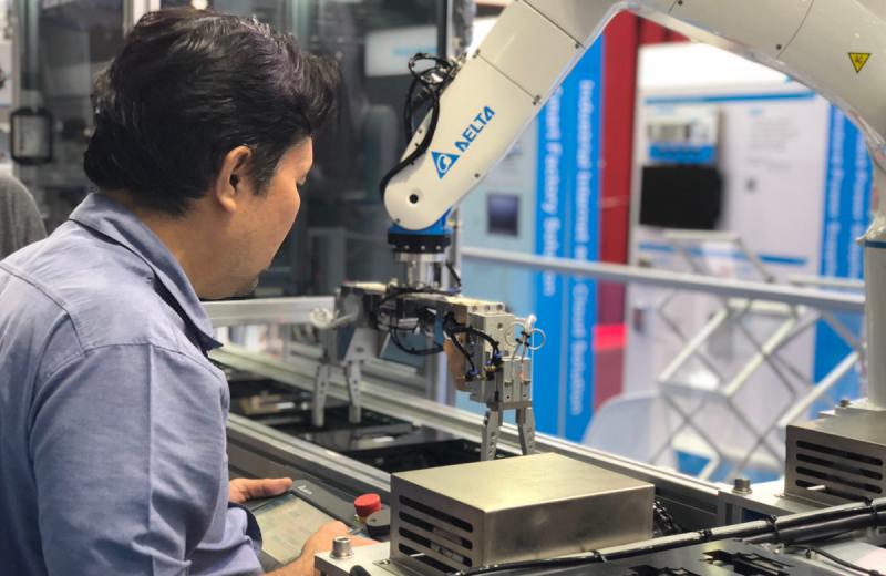 Delta SCARA Robot’s Role in Your Manufacturing