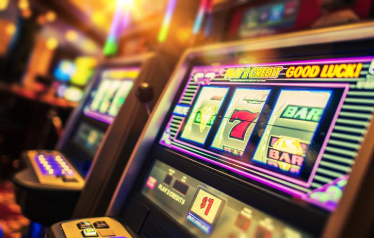 Slot Machines Market: Competitive Dynamics & Global Outlook