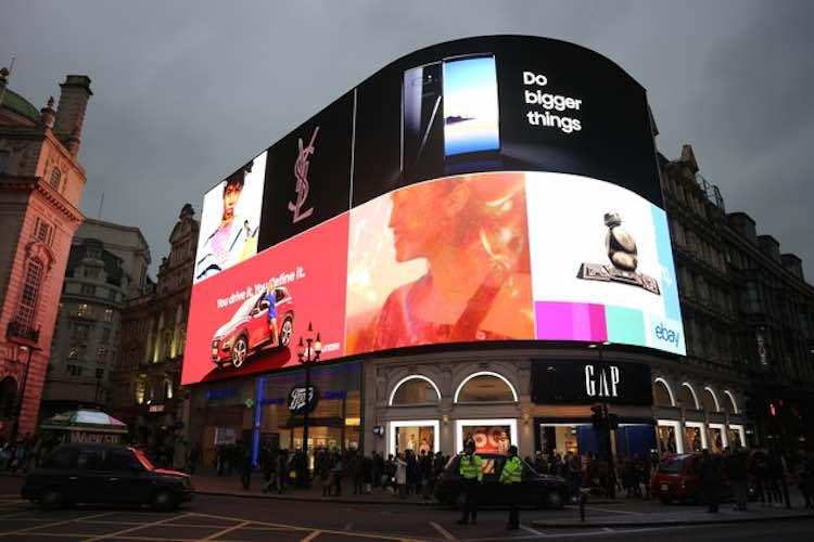 Digital Out of Home (DOOH) market