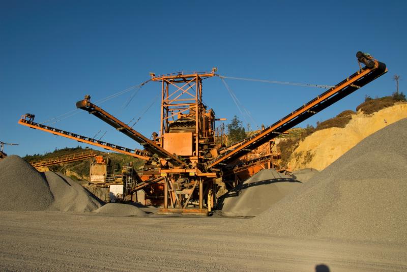 Mineral Crushing Market: Competitive Dynamics & Global Outlook