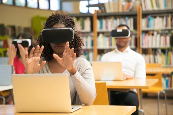 Virtual Reality in Education Market Outlook By 2027