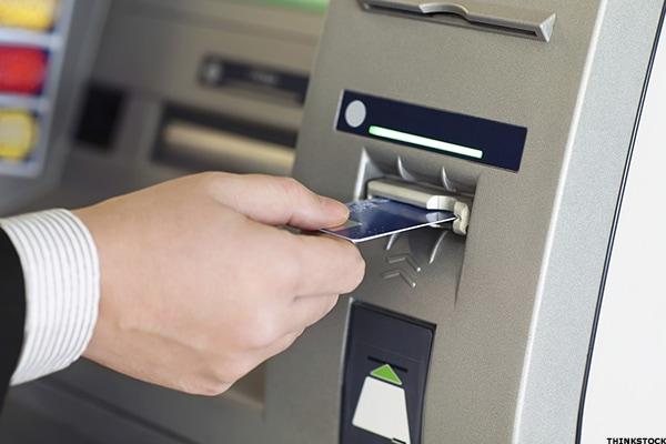 Global ATM Market Sagment by User Interface (Keyboard and Touch