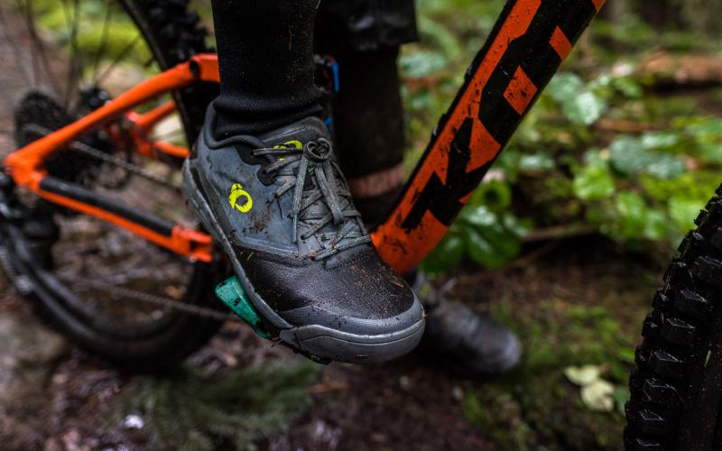 Global Mountain Bike Shoes Market