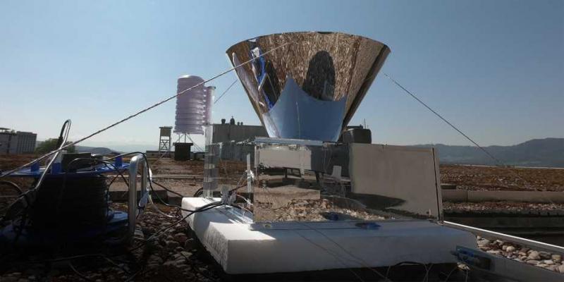 Harvesting drinking water from the air with the power of space