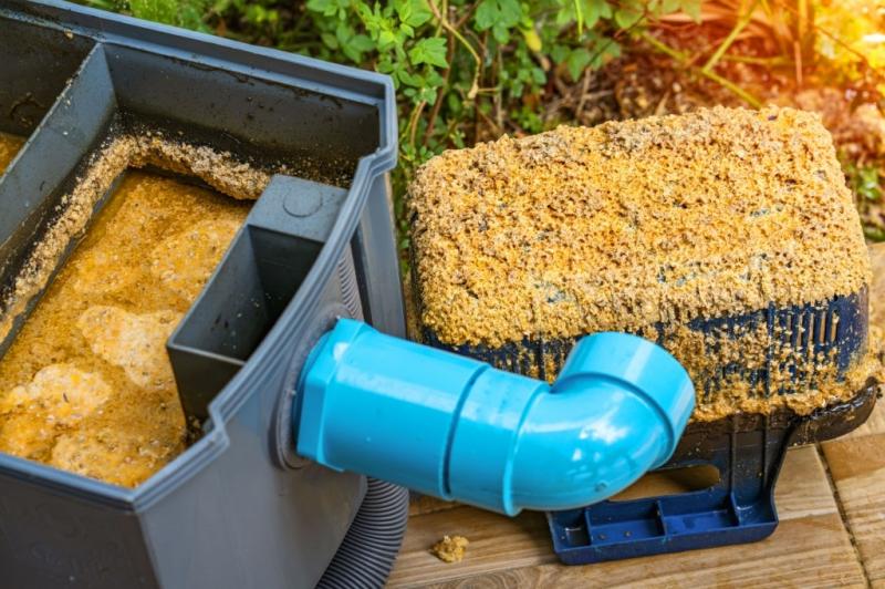 Thinking of hiring a grease trap cleaner for your commercial kitchen? Choose the best one in the business.