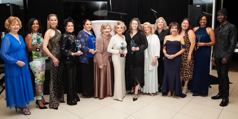 Mandy Barnett, Kelly Lang and Jeannie Seely Among Women Honored