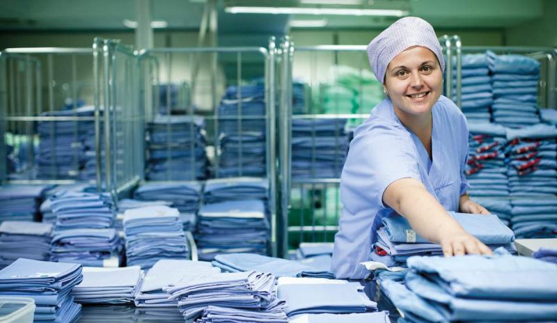 Global Hospital Linen Supply And Management Services Market By Product: Bed Sheet, Pillow Covers, Blanket, Bed Covers