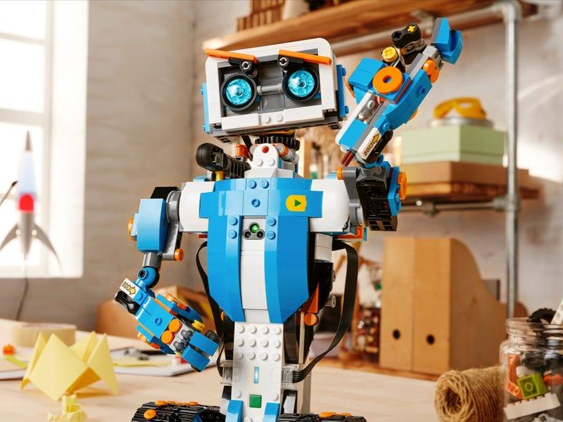 Global Programmable Robots Market