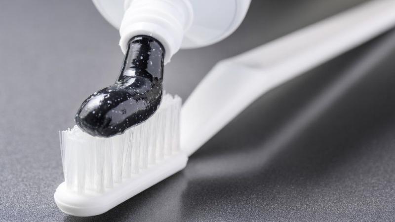 Global Toothpastes Market