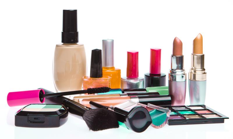 Colour Cosmetic Market