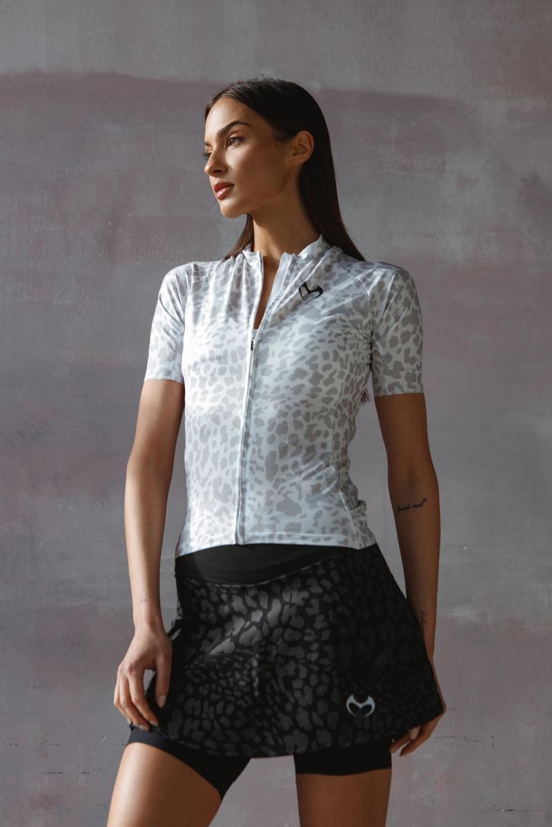 Light Series - natural rhythm from Motoko Sportswear