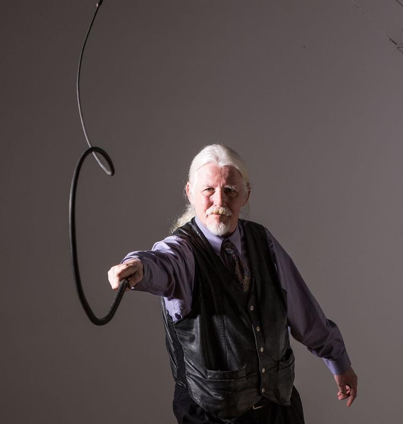 Robert Dante announces new inductees into Bullwhip Hall of Fame