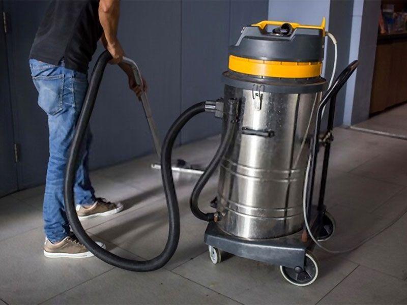 Unveiling the Evolution of Industrial Vacuum Cleaners: