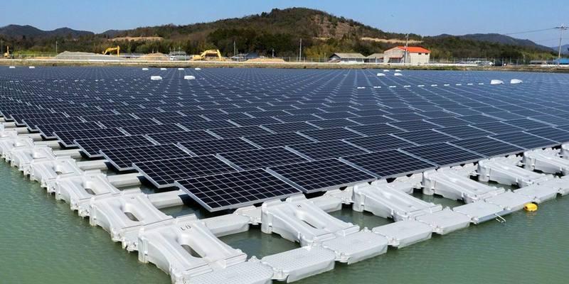 Floating Solar Panels Market Estimated to Expand at a CAGR