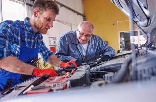 The Comprehensive Guide to Vehicle Maintenance with Mobile